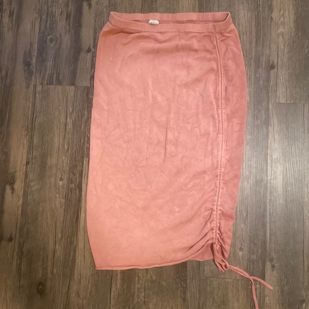 Coral Urban Outfitters midi skirt
